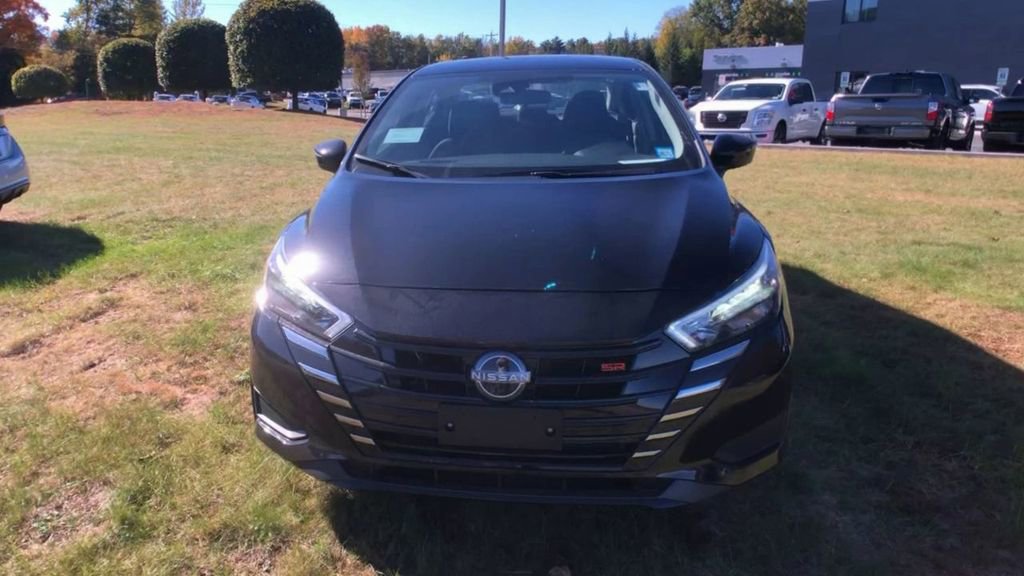 New 2025 Nissan Versa SR w/ Trunk Package video 3