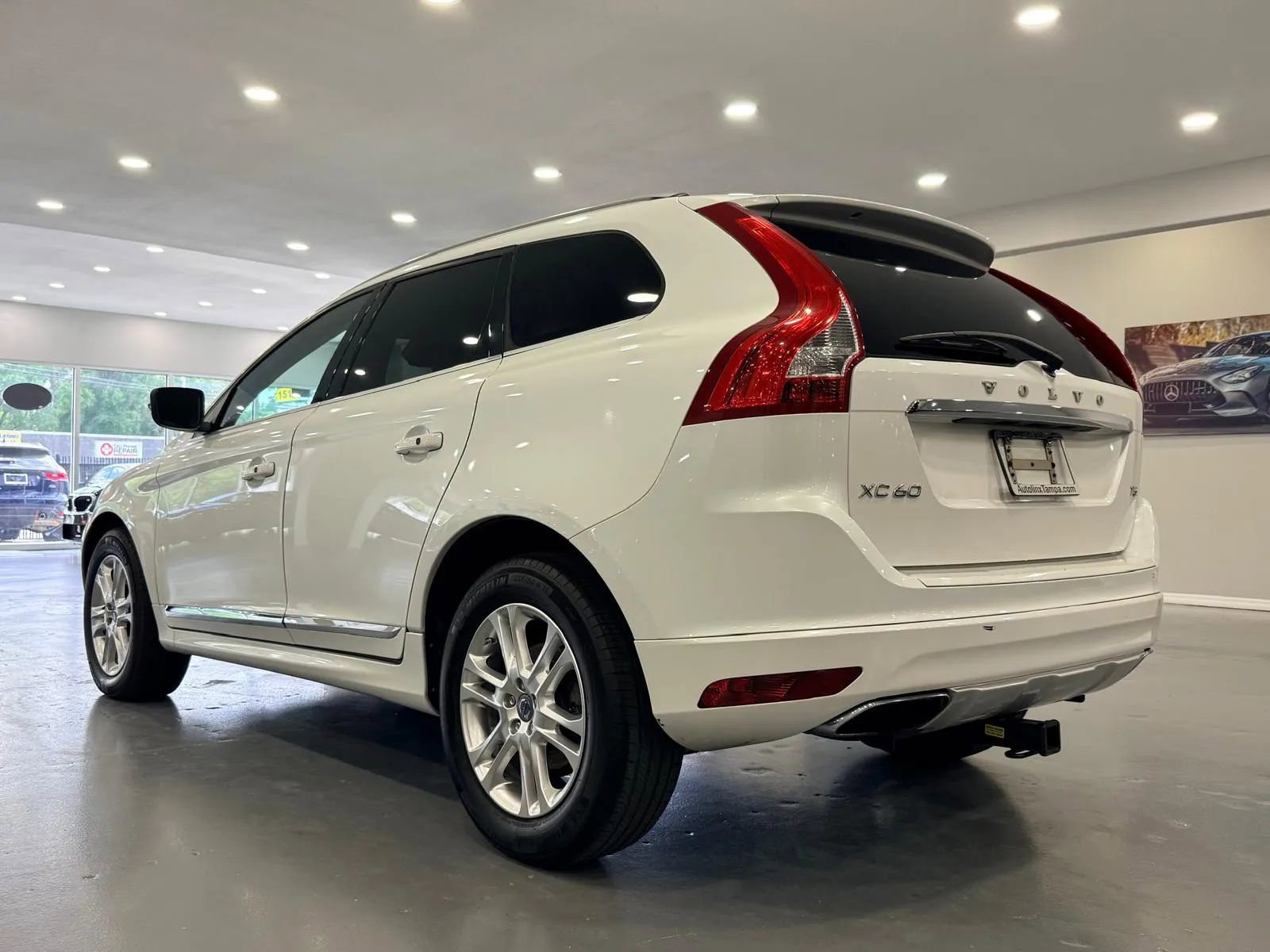 Used 2015 Volvo XC60 T5 Premier image 6