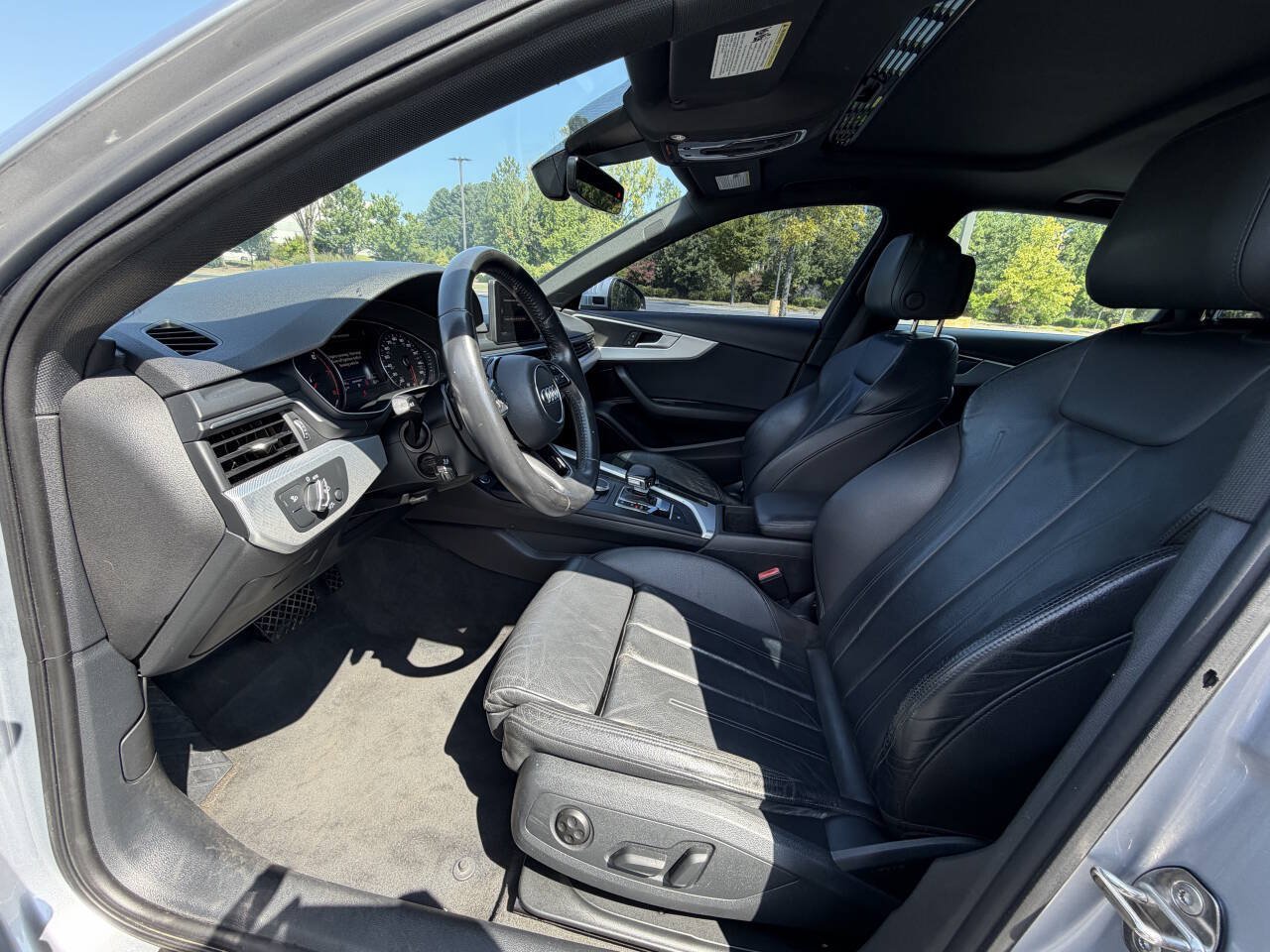 Used 2018 Audi A4 2.0T Ultra Premium Plus w/ Premium Plus Package FWD image 9