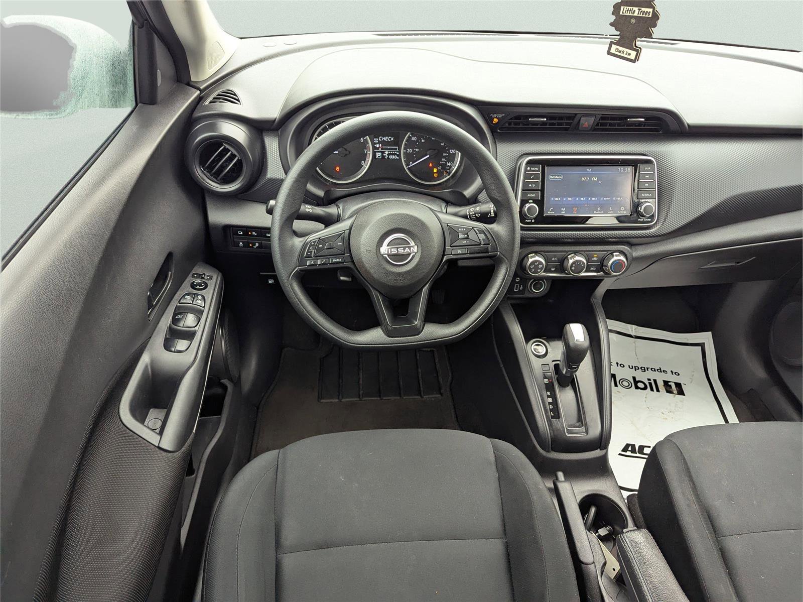 Used 2023 Nissan Kicks S image 13