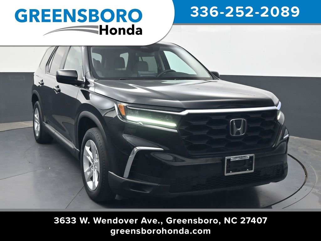 Used 2023 Honda Pilot LX