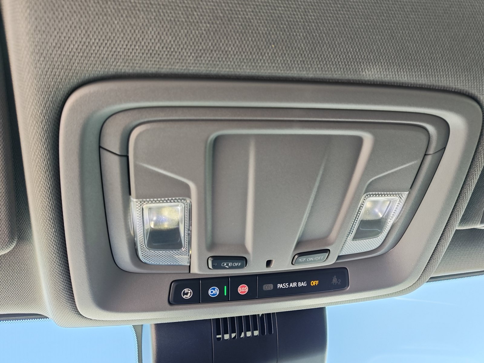 Used 2023 Chevrolet Silverado 1500 RST w/ Z71 Off-Road Package AWD/4WD image 21