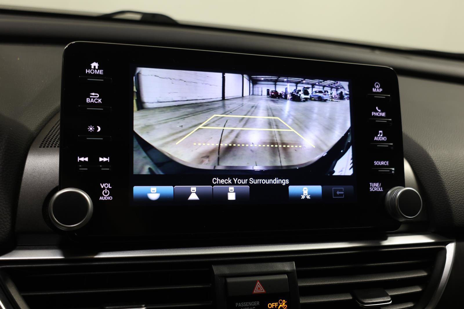 Used 2021 Honda Accord Touring image 31