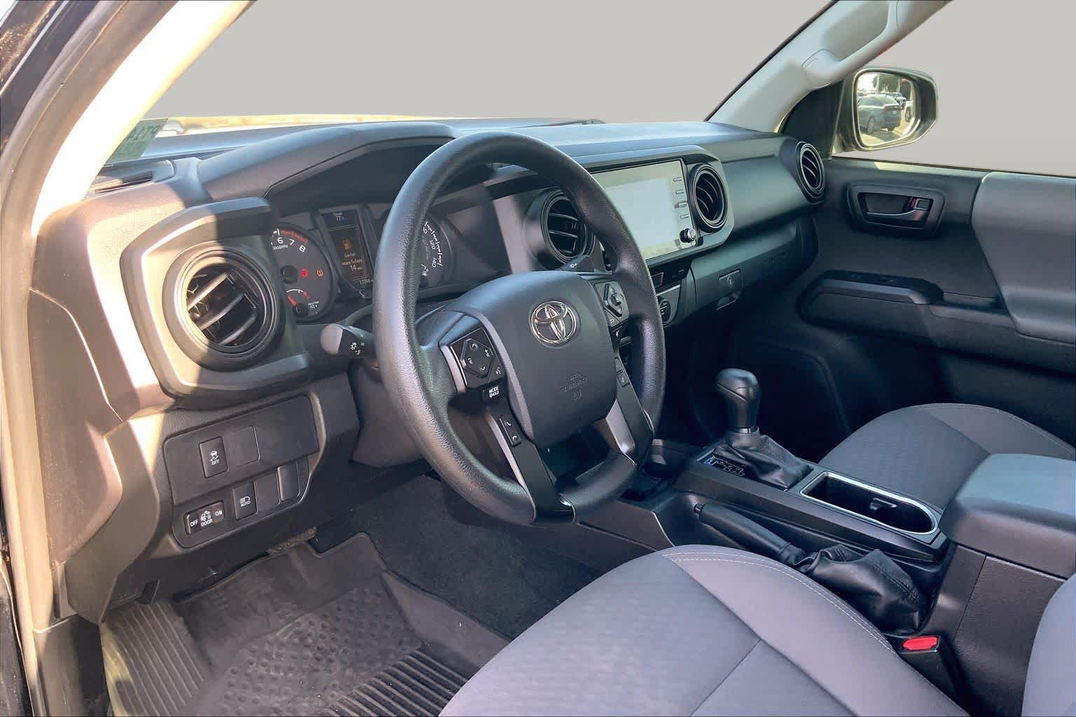 Used 2023 Toyota Tacoma SR AWD/4WD image 18