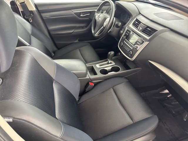Used 2016 Nissan Altima 2.5 SR image 23