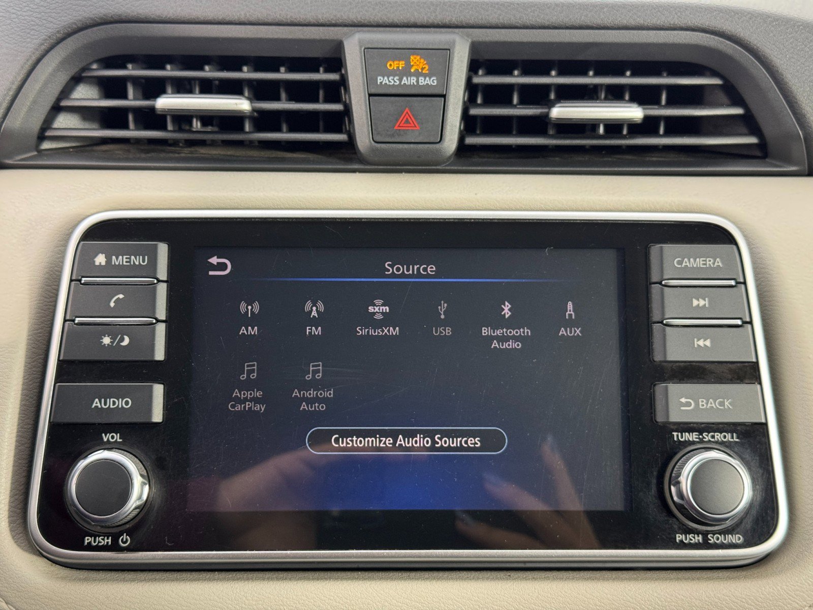 Used 2021 Nissan Versa SV image 21