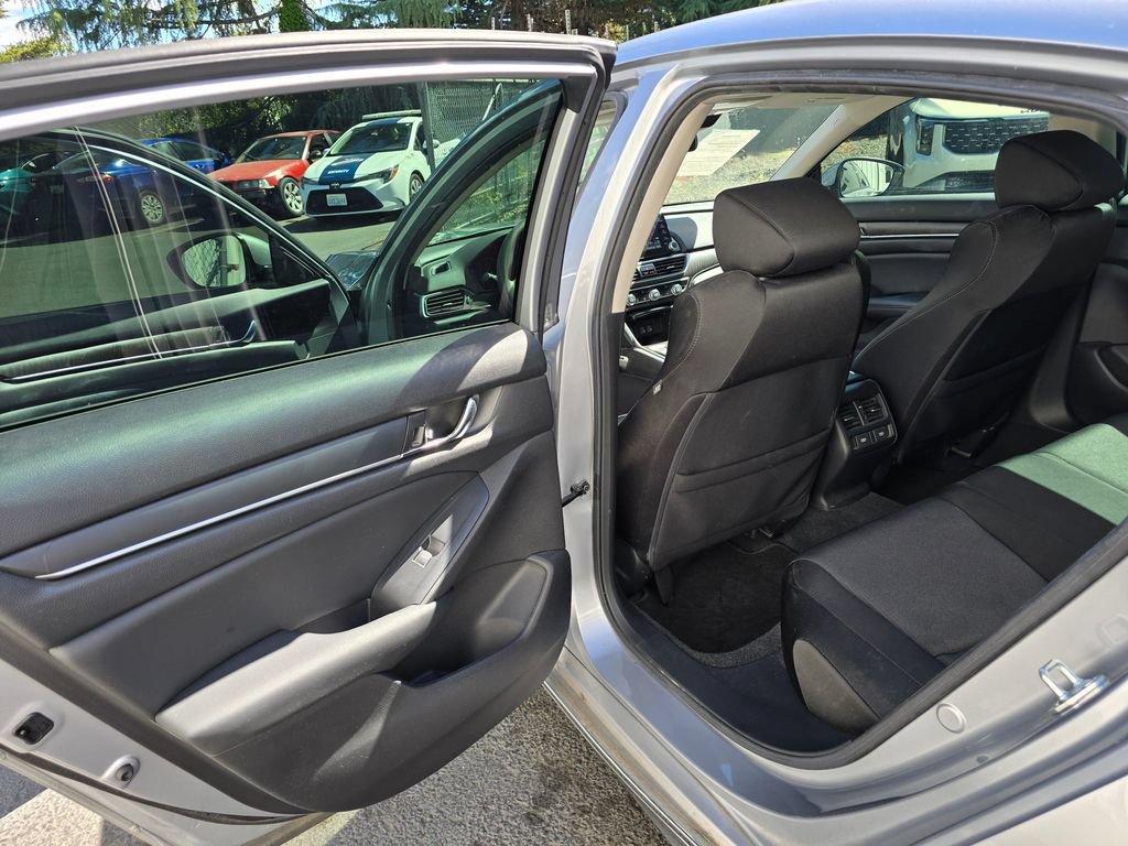 Used 2021 Honda Accord EX image 9