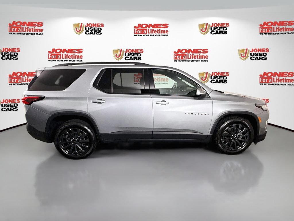 Used 2023 Chevrolet Traverse RS AWD/4WD image 19