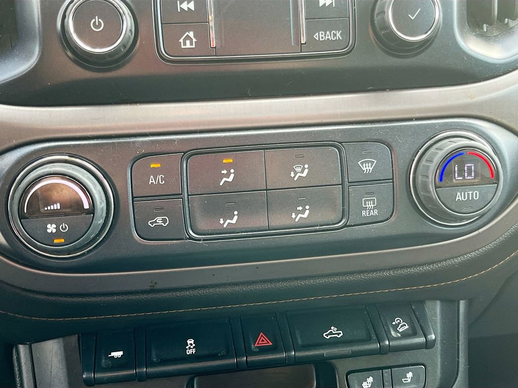 Used 2022 GMC Canyon AT4 image 15