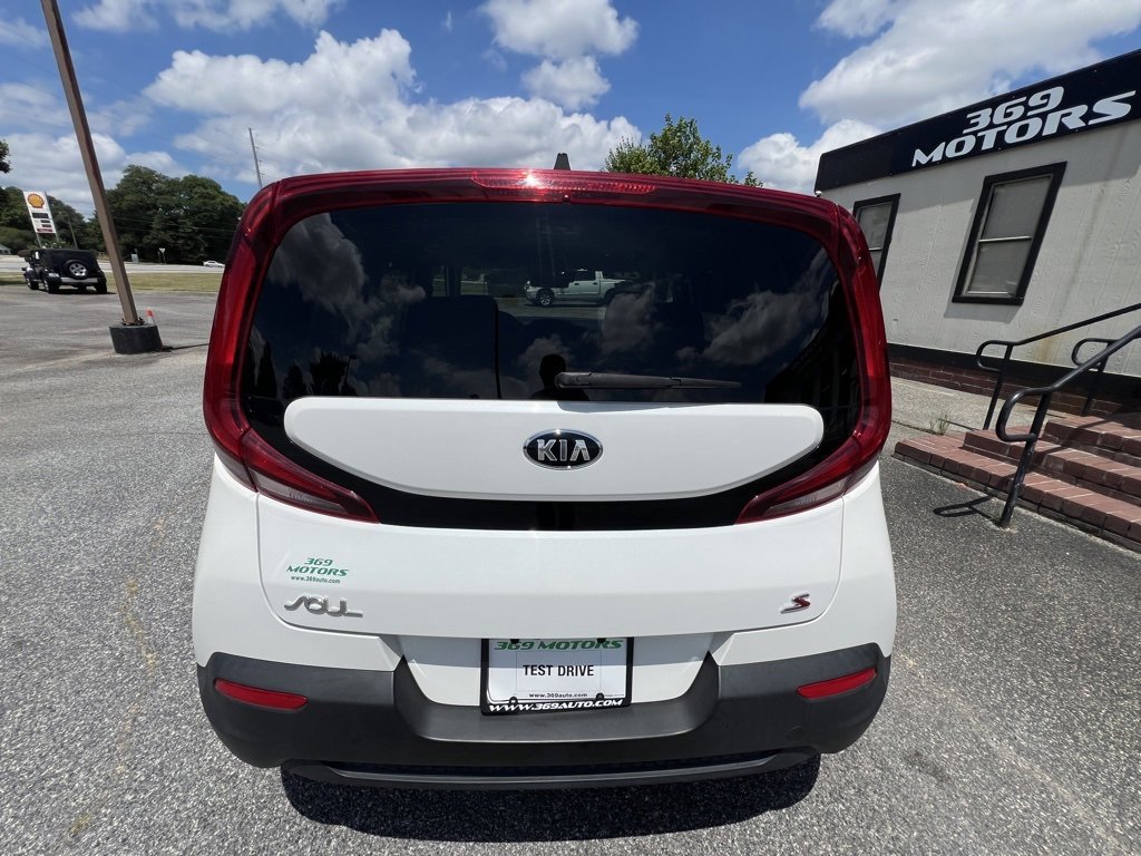 Used 2021 Kia Soul S image 4