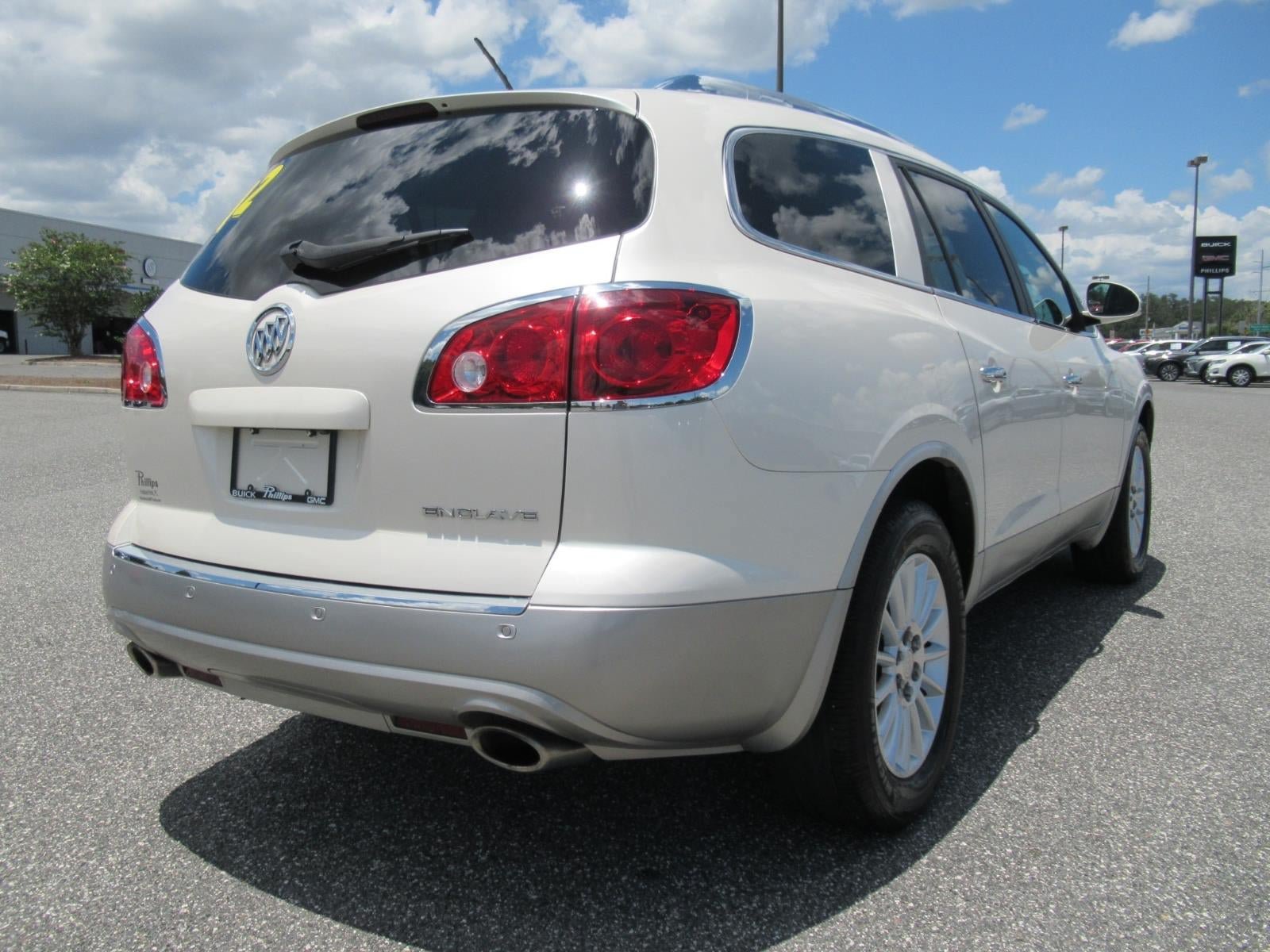 Used 2012 Buick Enclave Leather FWD image 7