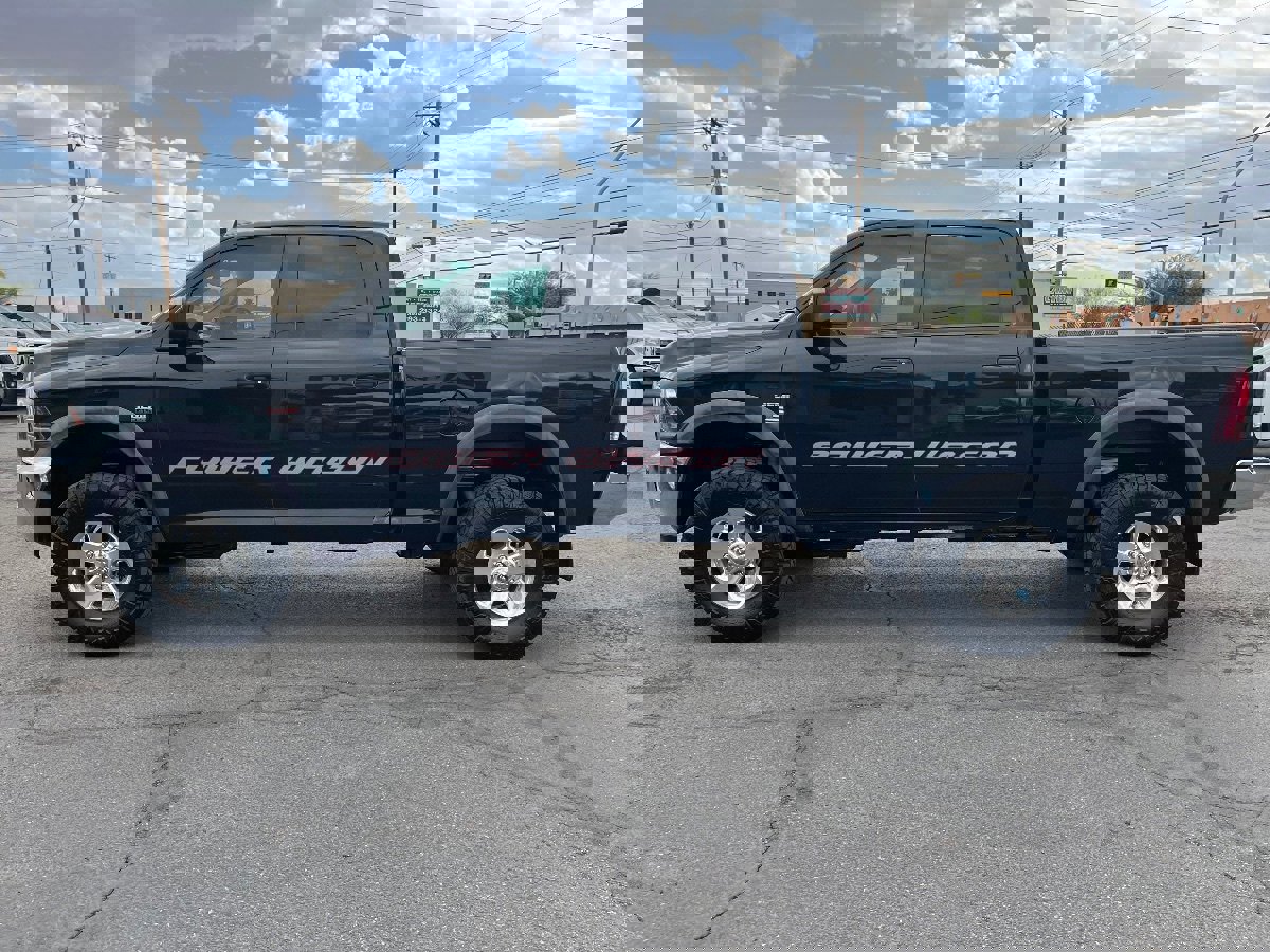 Used 2016 RAM 2500 Power Wagon w/ Luxury Group image 9