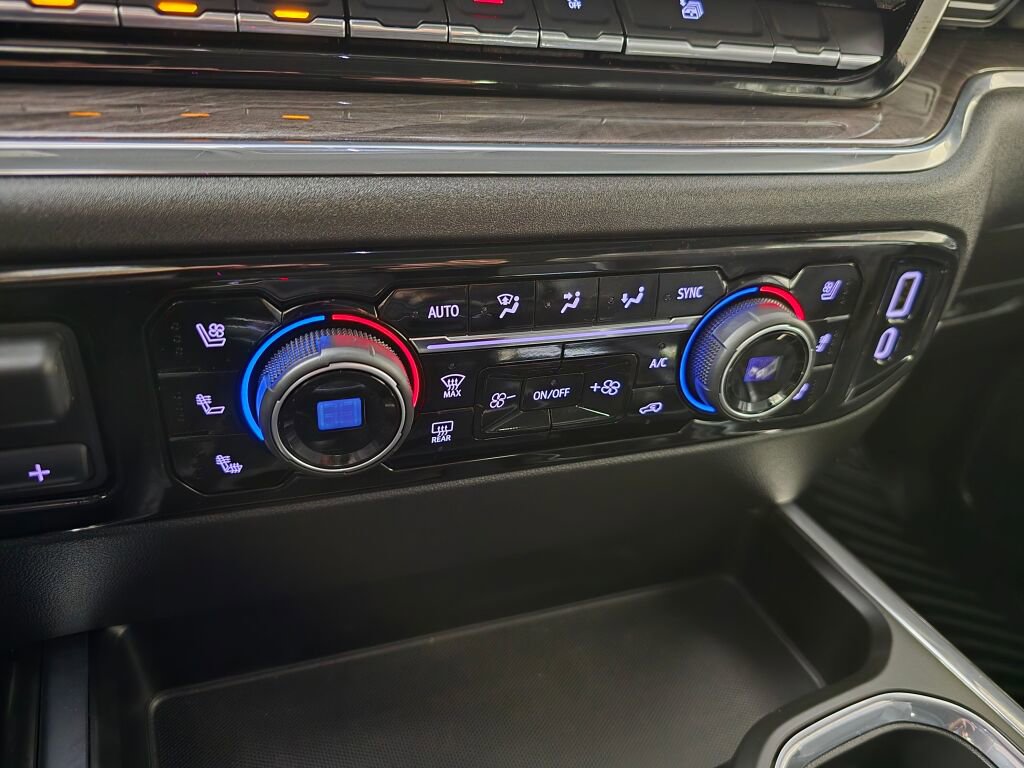 Used 2024 Chevrolet Silverado 1500 LTZ w/ Technology Package image 32