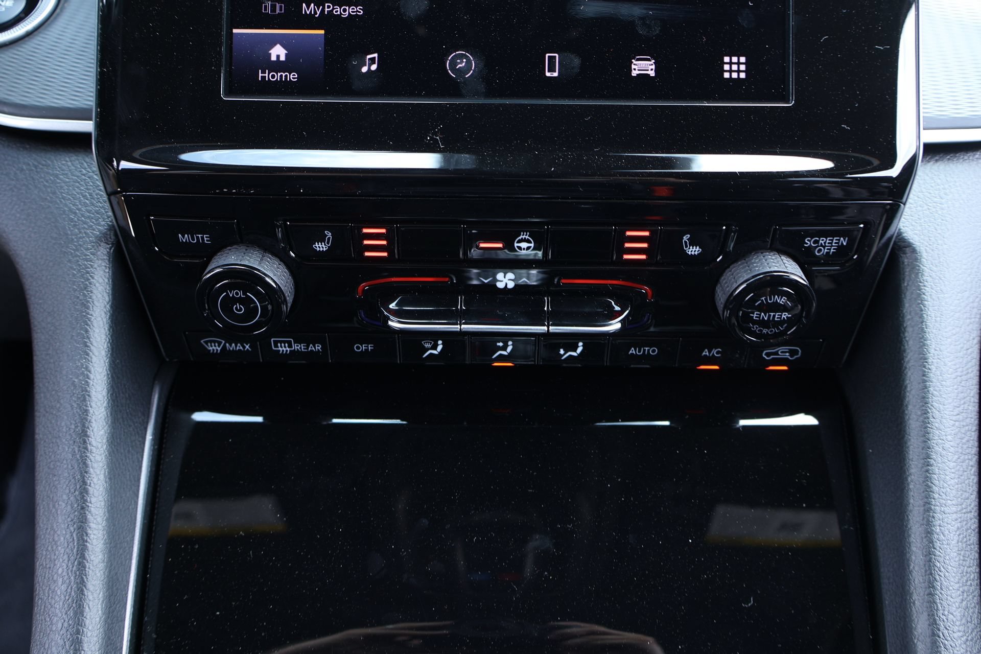 New 2026 Jeep Grand Cherokee Laredo X AWD/4WD image 7