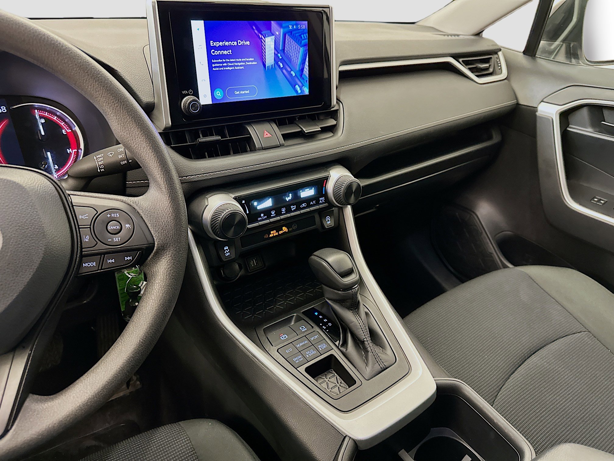 Used 2025 Toyota RAV4 LE image 26