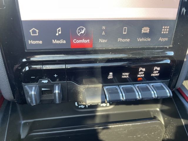 Used 2022 RAM 1500 Rebel w/ Rebel Level 2 Equipment Group AWD/4WD image 31