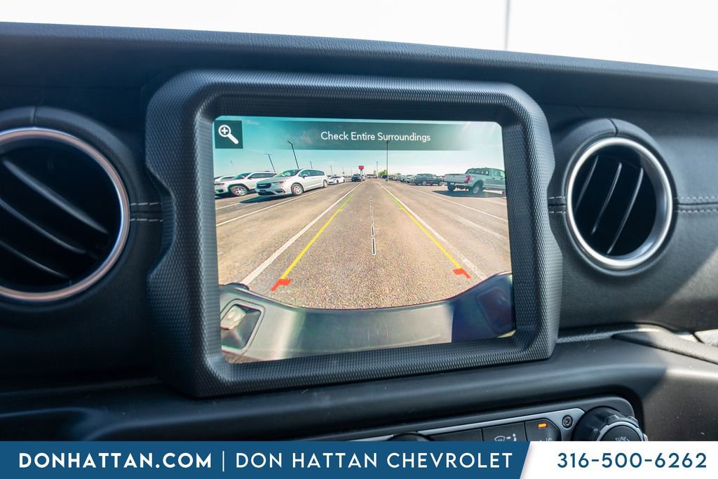 Used 2021 Jeep Gladiator Overland w/ Uconnect 4C Nav & Sound Group image 17