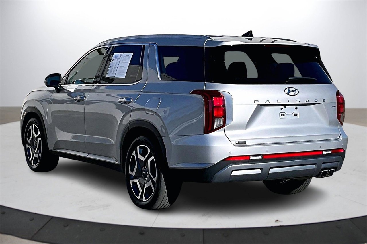 Used 2023 Hyundai Palisade SEL image 7
