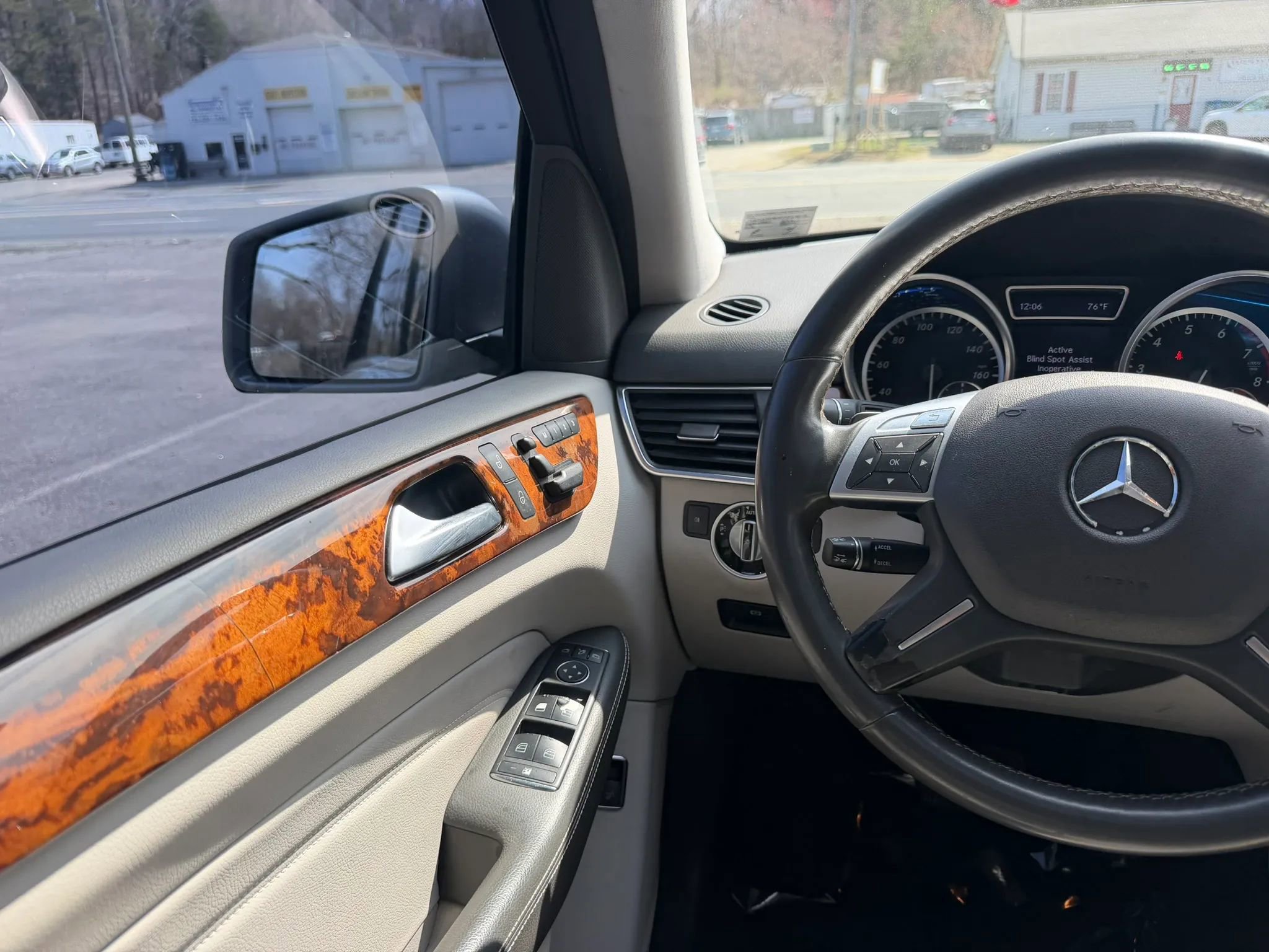Used 2012 Mercedes-Benz ML 350 4MATIC image 37