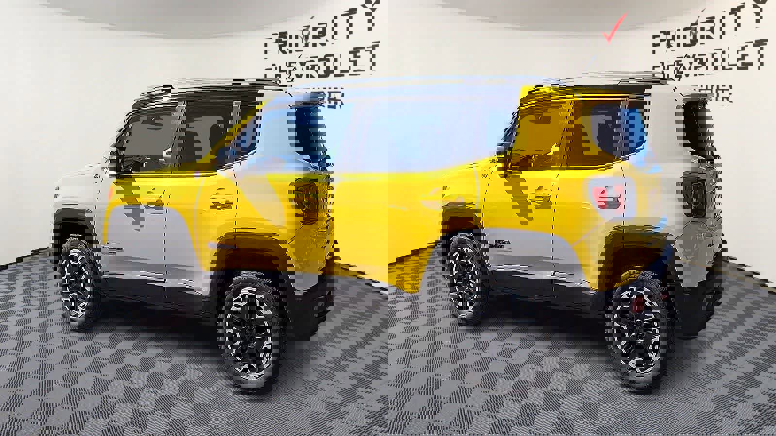 Used 2015 Jeep Renegade Trailhawk image 6