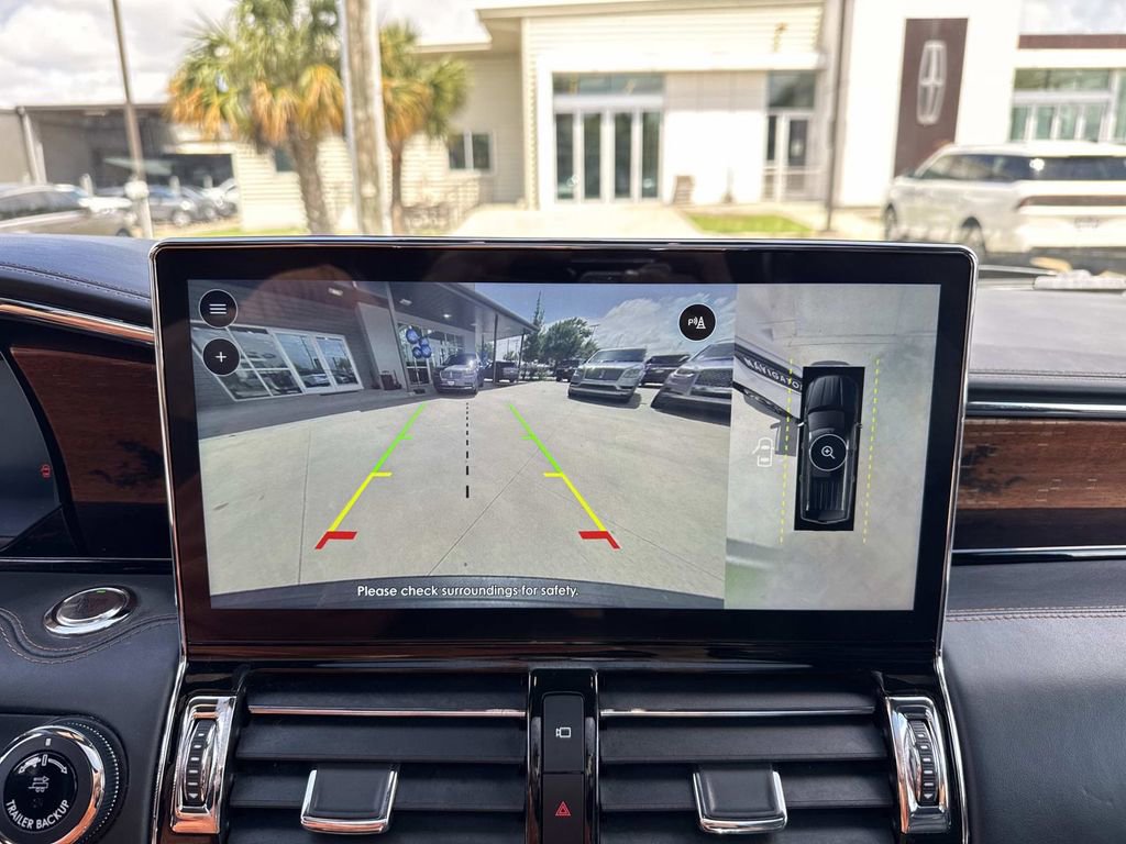 Certified 2023 Lincoln Navigator Black Label image 28
