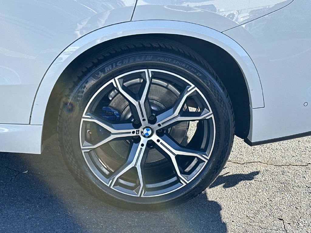 Used 2020 BMW X5 M50i w/ Executive Package AWD/4WD image 12