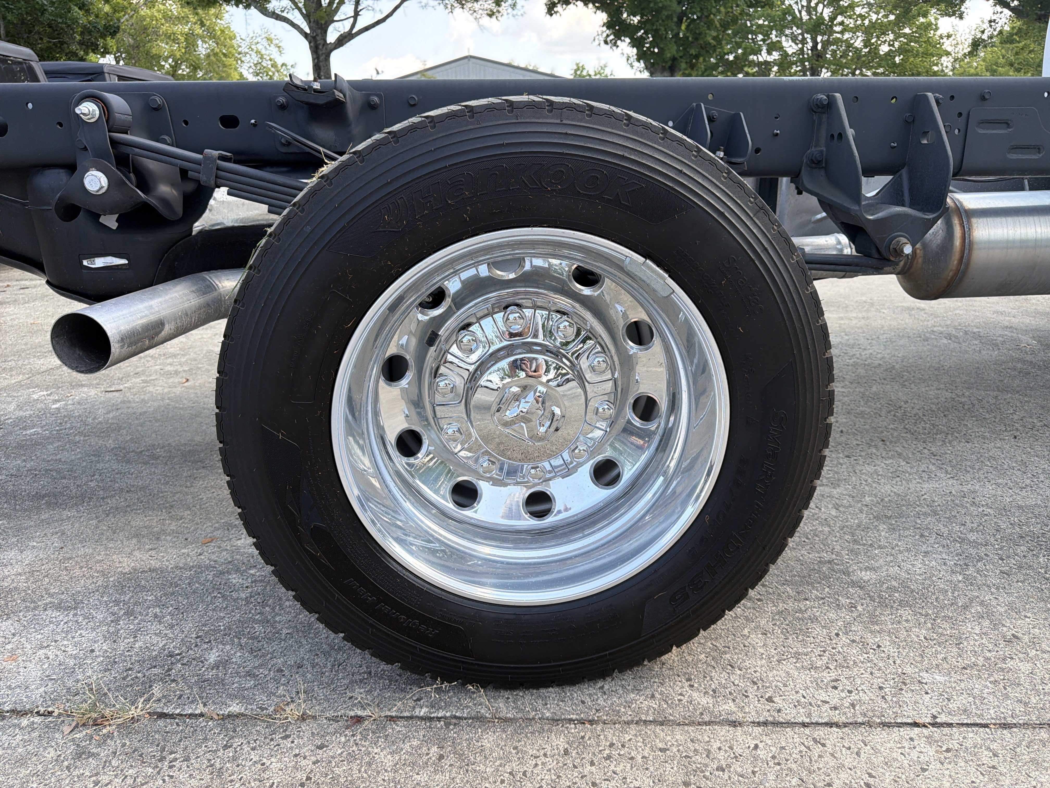 New 2026 RAM 5500 Tradesman w/ Chrome Appearance Group AWD/4WD image 17