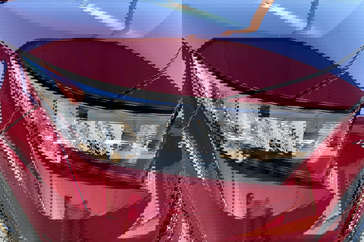 Used 2019 Toyota RAV4 LE w/ All Weather Liner Package image 28