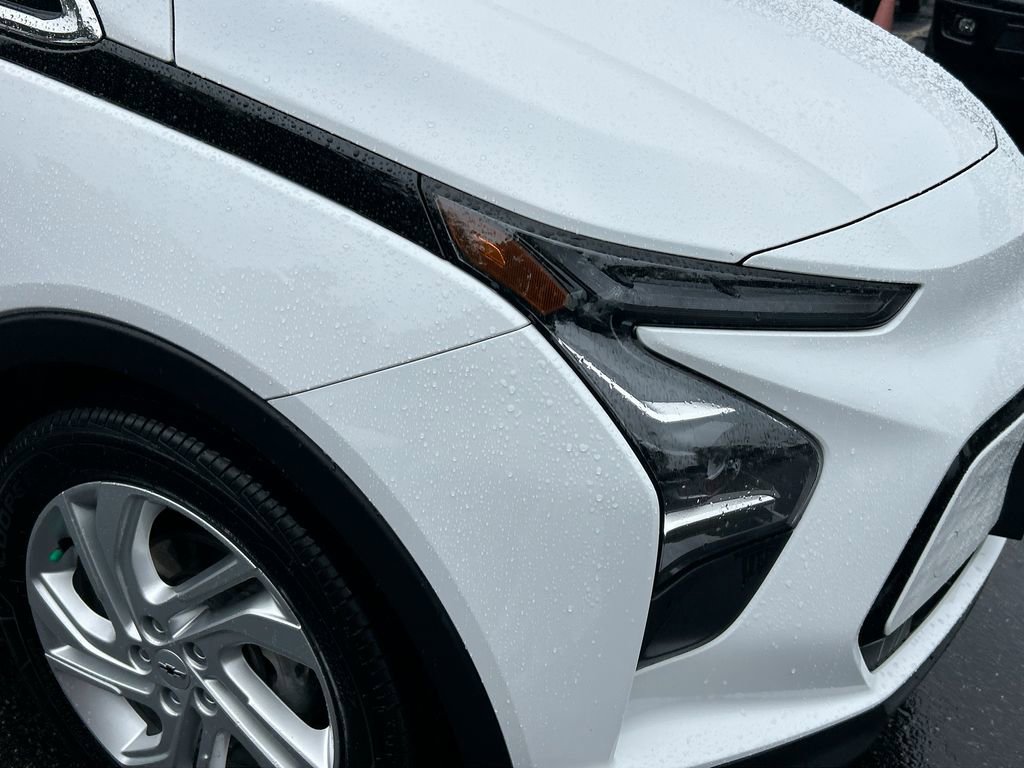 Certified 2023 Chevrolet Bolt LT image 32