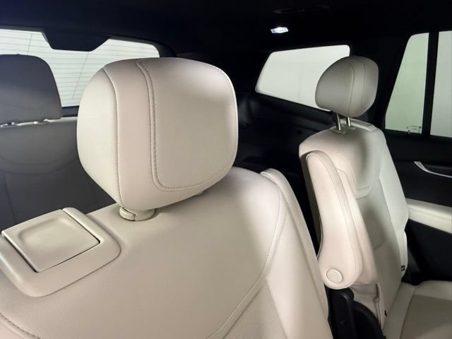Certified 2022 Cadillac XT6 Sport w/ Technology Package AWD/4WD image 30
