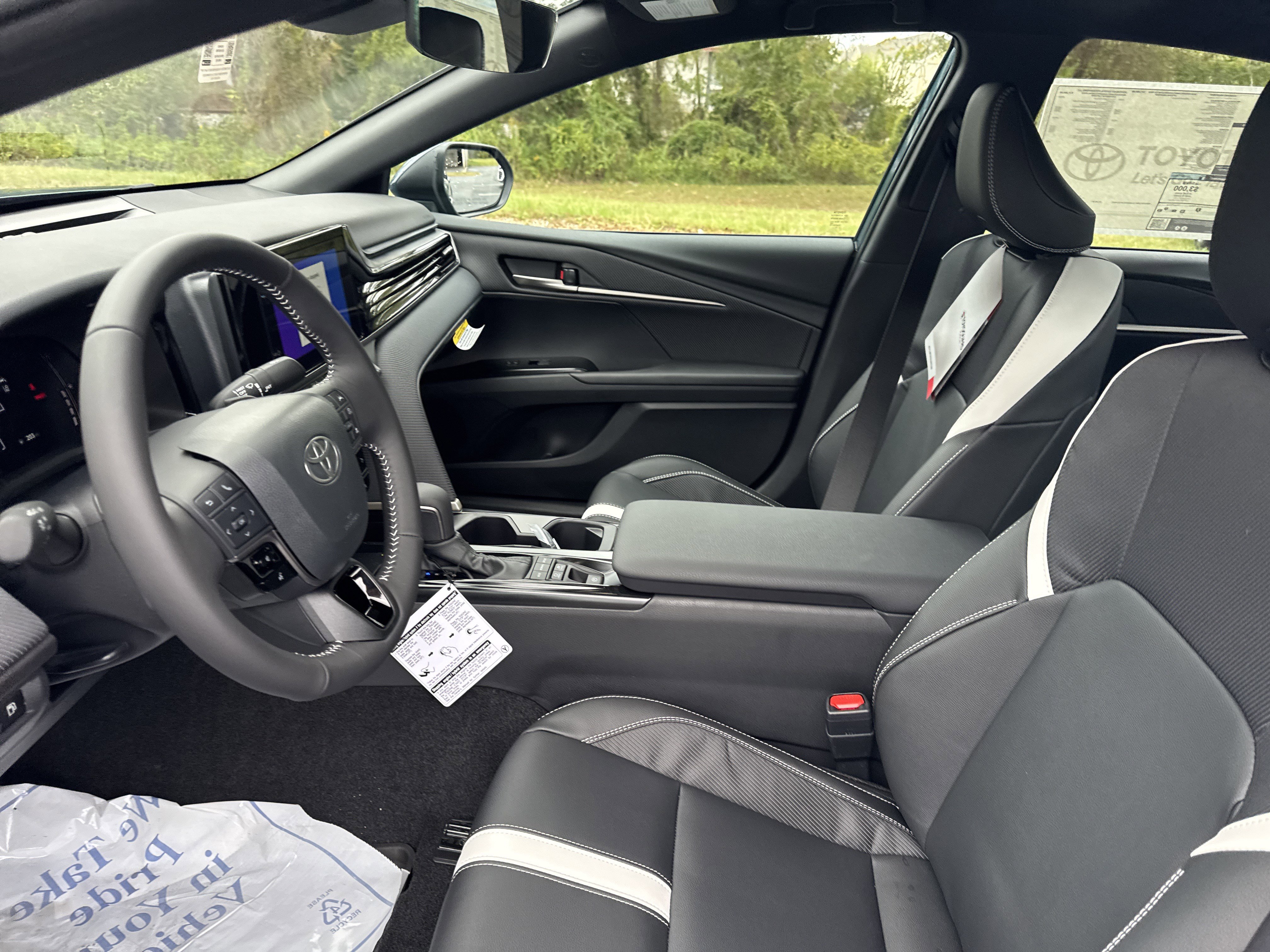 New 2026 Toyota Camry SE image 13