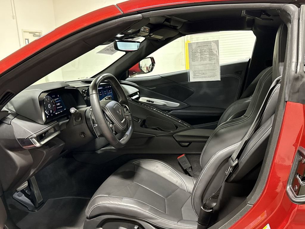 Used 2025 Chevrolet Corvette Stingray Coupe w/ 1LT RWD image 20