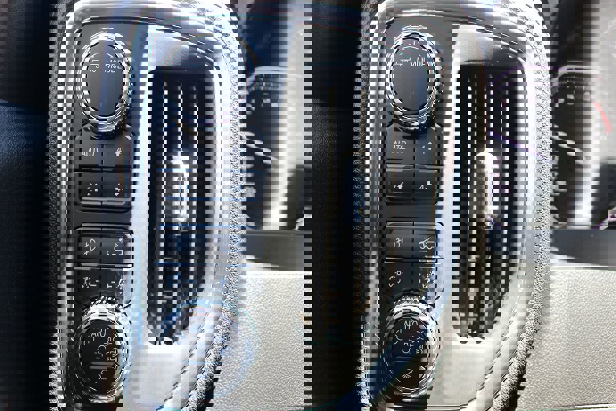 Used 2021 GMC Sierra 1500 AT4 w/ AT4 Preferred Package image 30