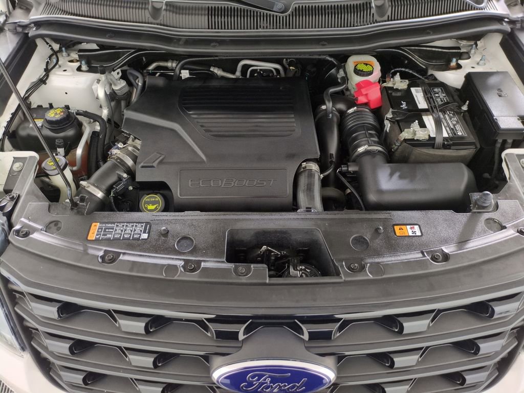 Used 2017 Ford Explorer Sport w/ Equipment Group 401A AWD/4WD image 22