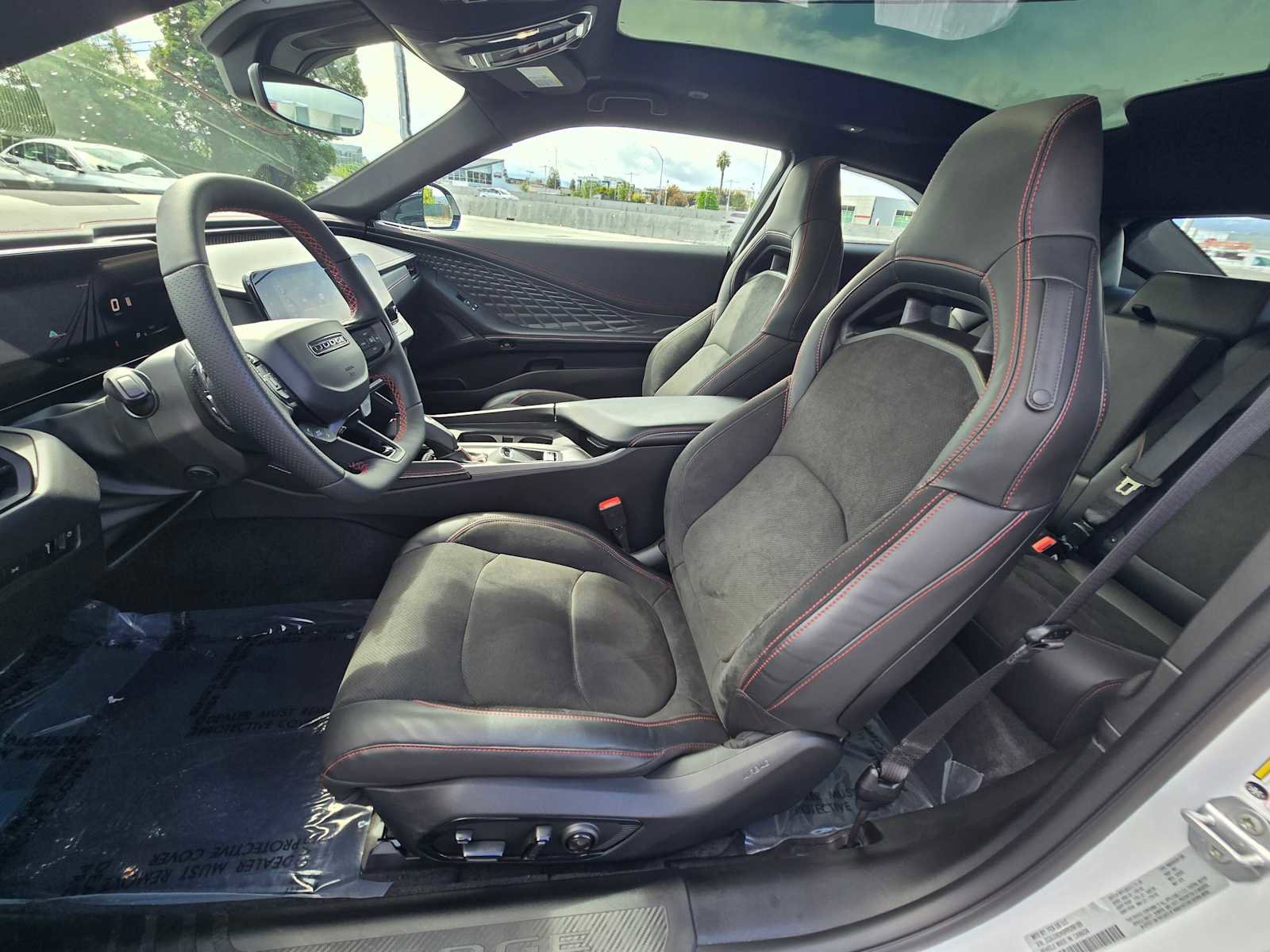 Used 2024 Dodge Charger Daytona Scat Pack w/ Plus Group AWD/4WD image 19