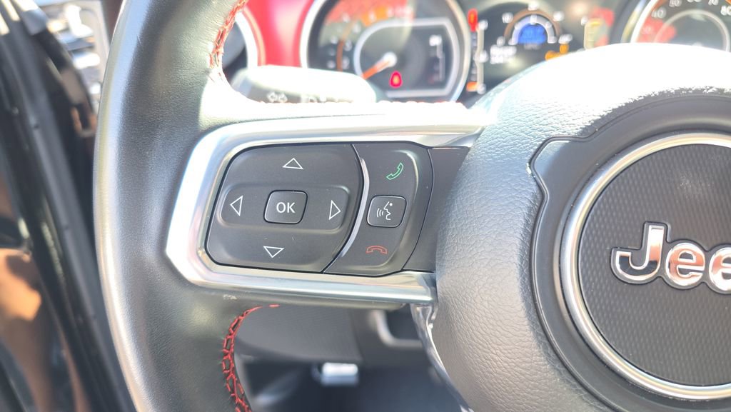 Used 2023 Jeep Wrangler Rubicon w/ Cold Weather Group image 14