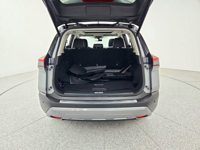 Used 2022 Nissan Rogue SL w/ SL Premium Package image 15