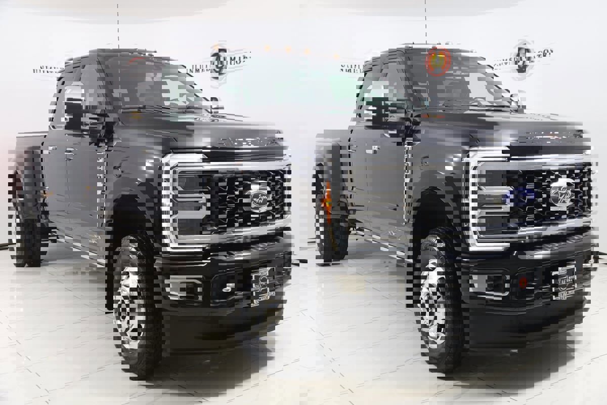 Used 2024 Ford F350 Platinum image 23