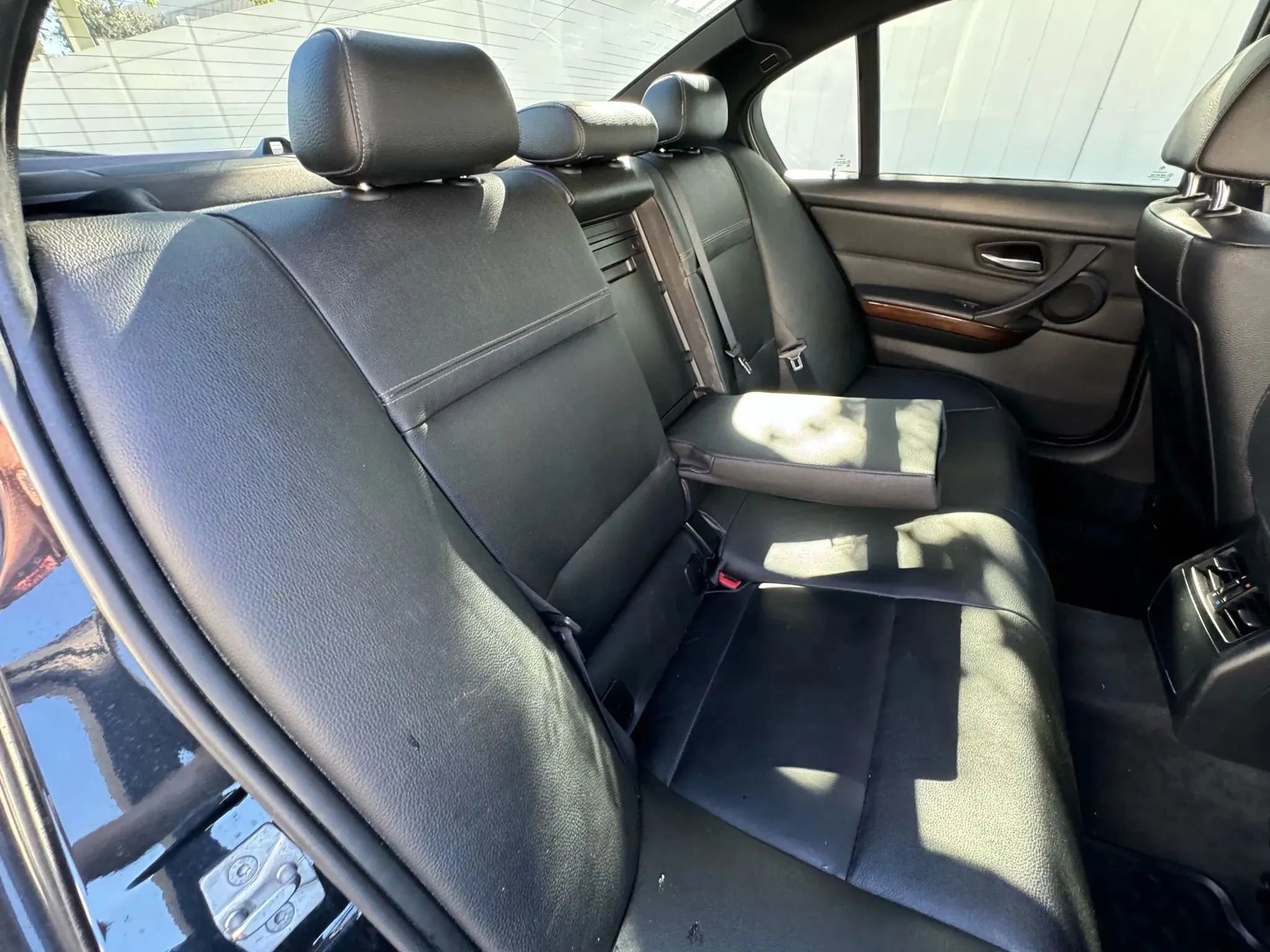 Used 2011 BMW 335i xDrive Sedan image 32