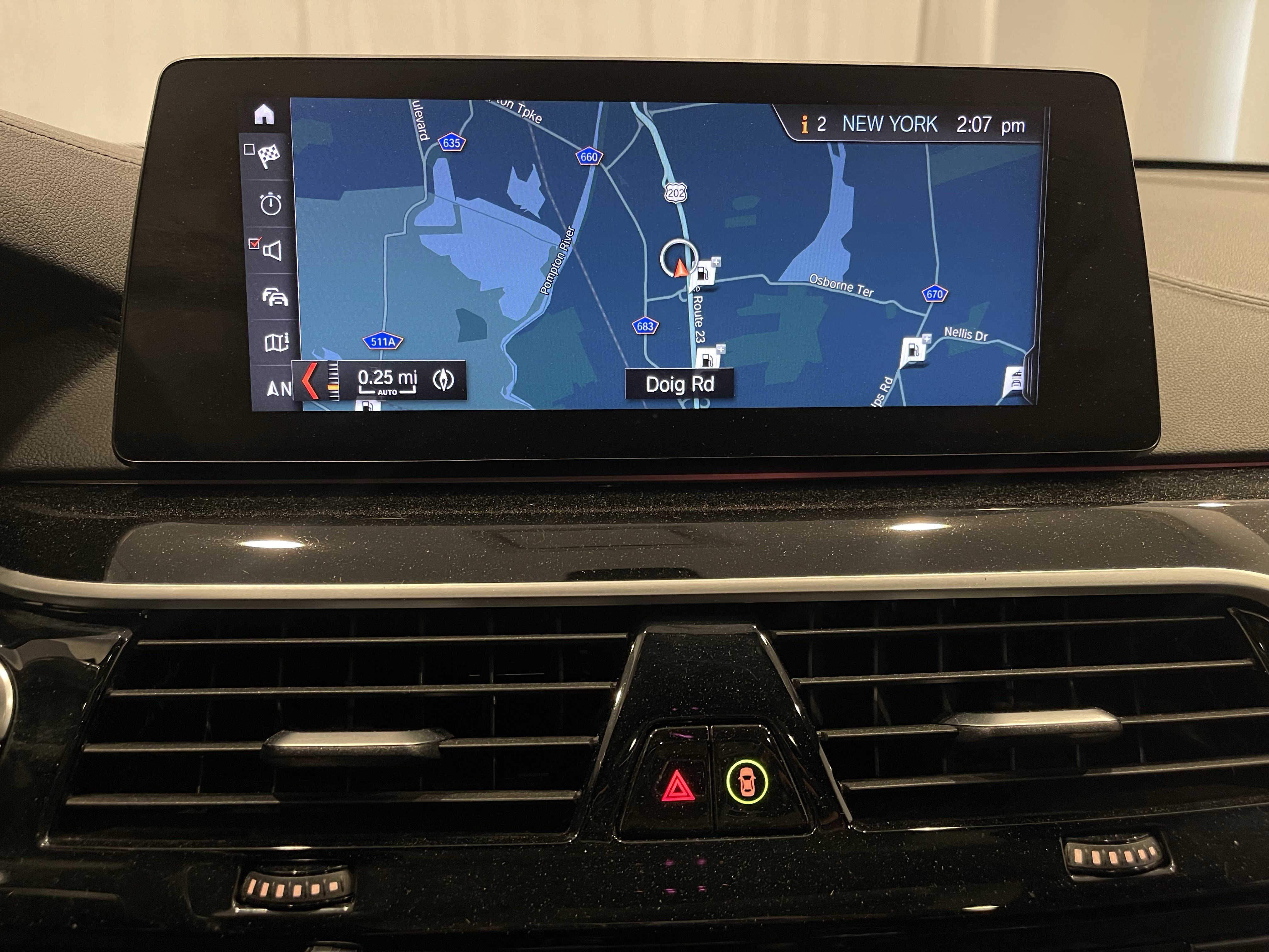 Used 2018 BMW 640i Gran Turismo xDrive AWD/4WD image 22