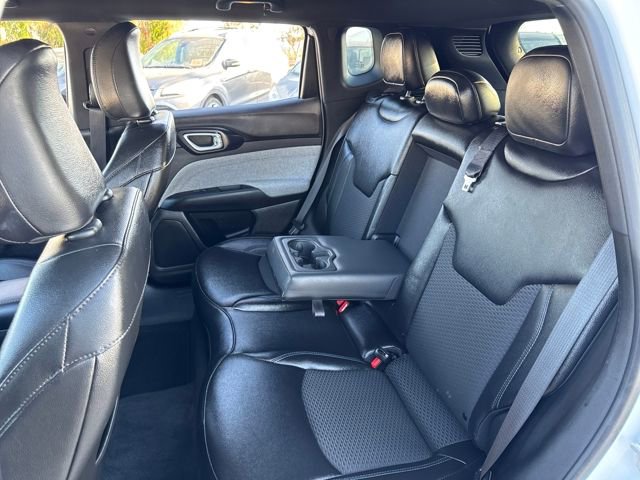 Used 2024 Jeep Compass Latitude image 21