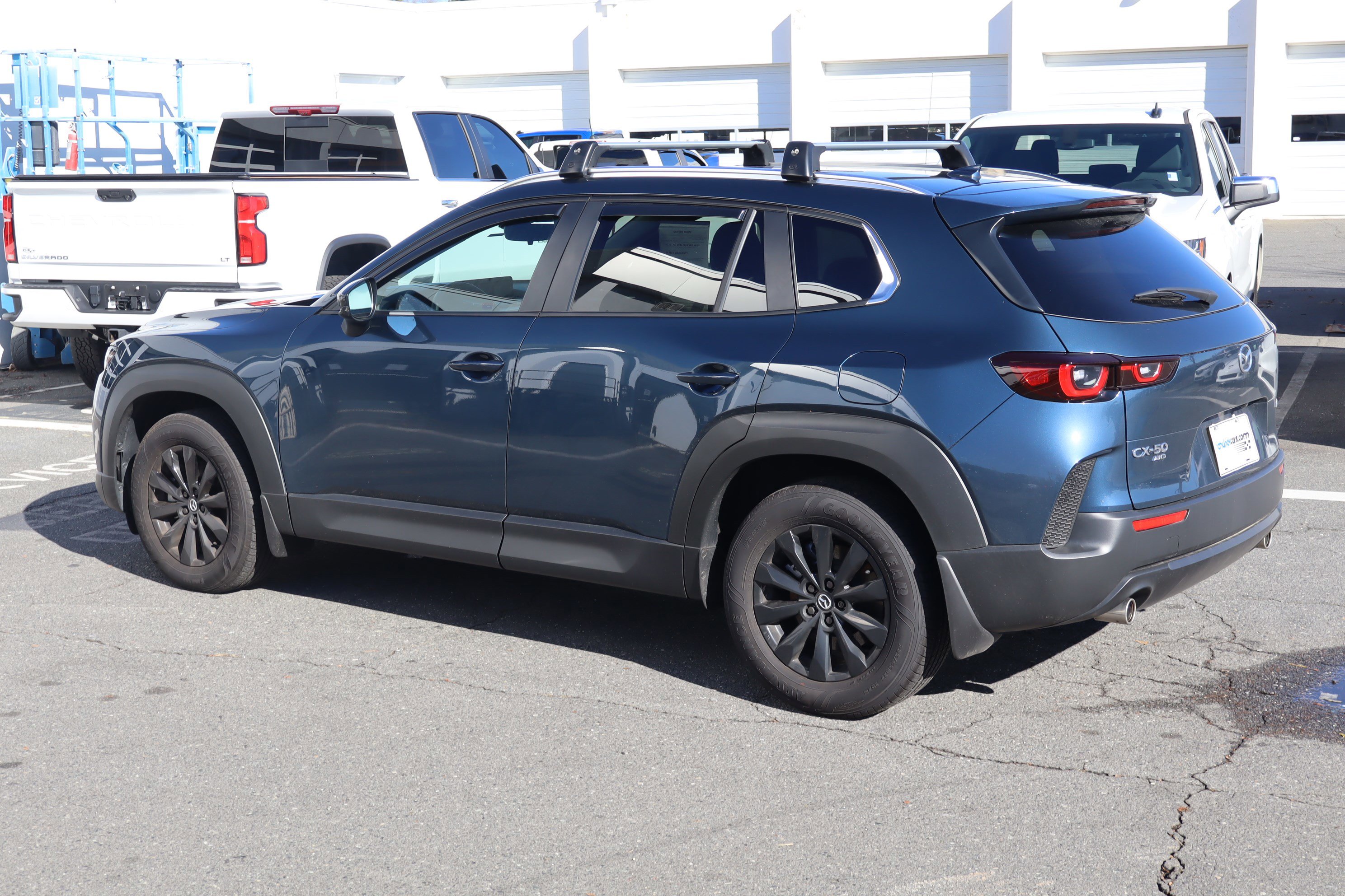 Used 2025 MAZDA CX-50 AWD 2.5 S w/ Premium Package image 8