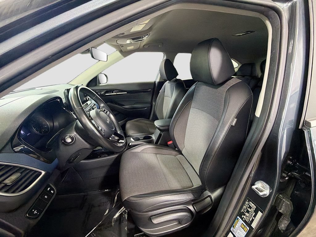 Used 2023 Kia Seltos S AWD/4WD image 21