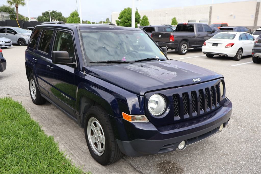 Used 2015 Jeep Patriot Limited w/ Sun/Sound Group FWD image 5