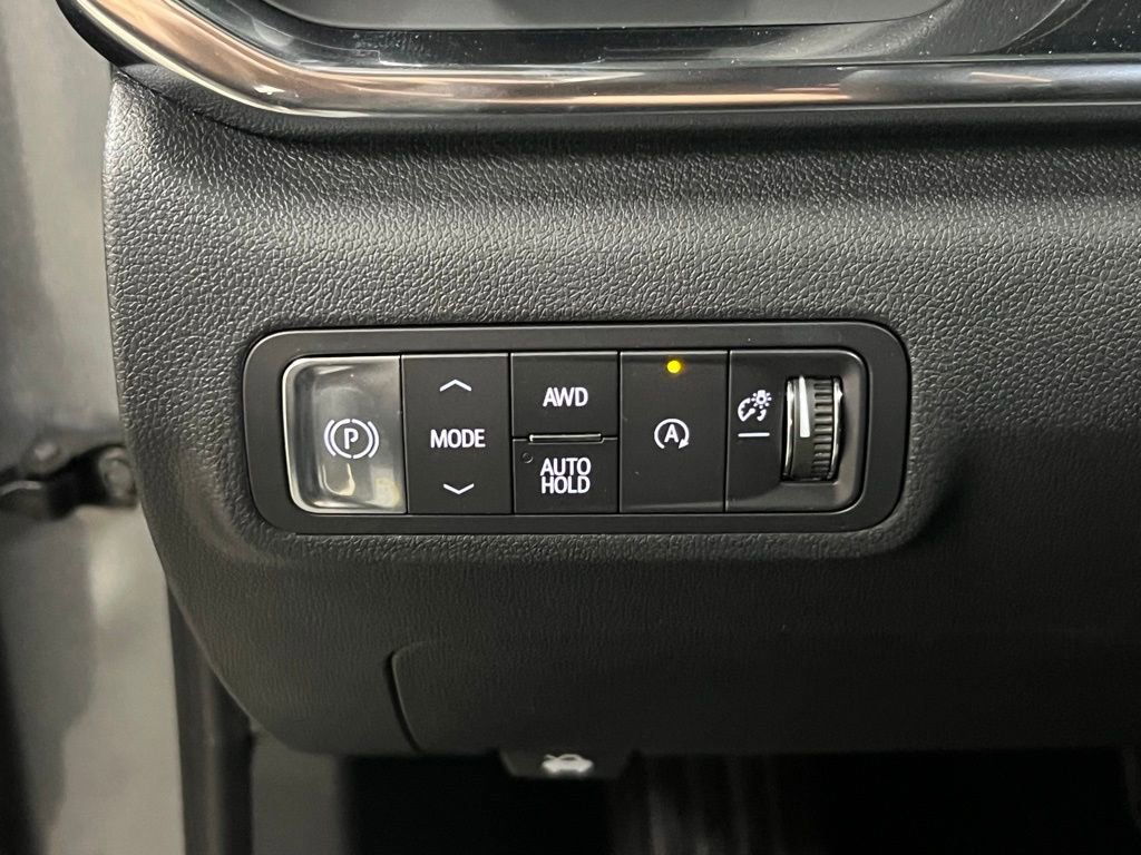 New 2025 GMC Terrain Elevation image 16