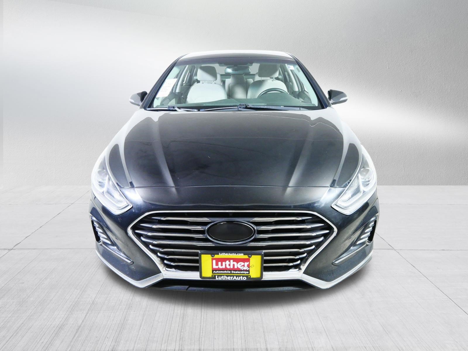 Used 2018 Hyundai Sonata SEL FWD image 2