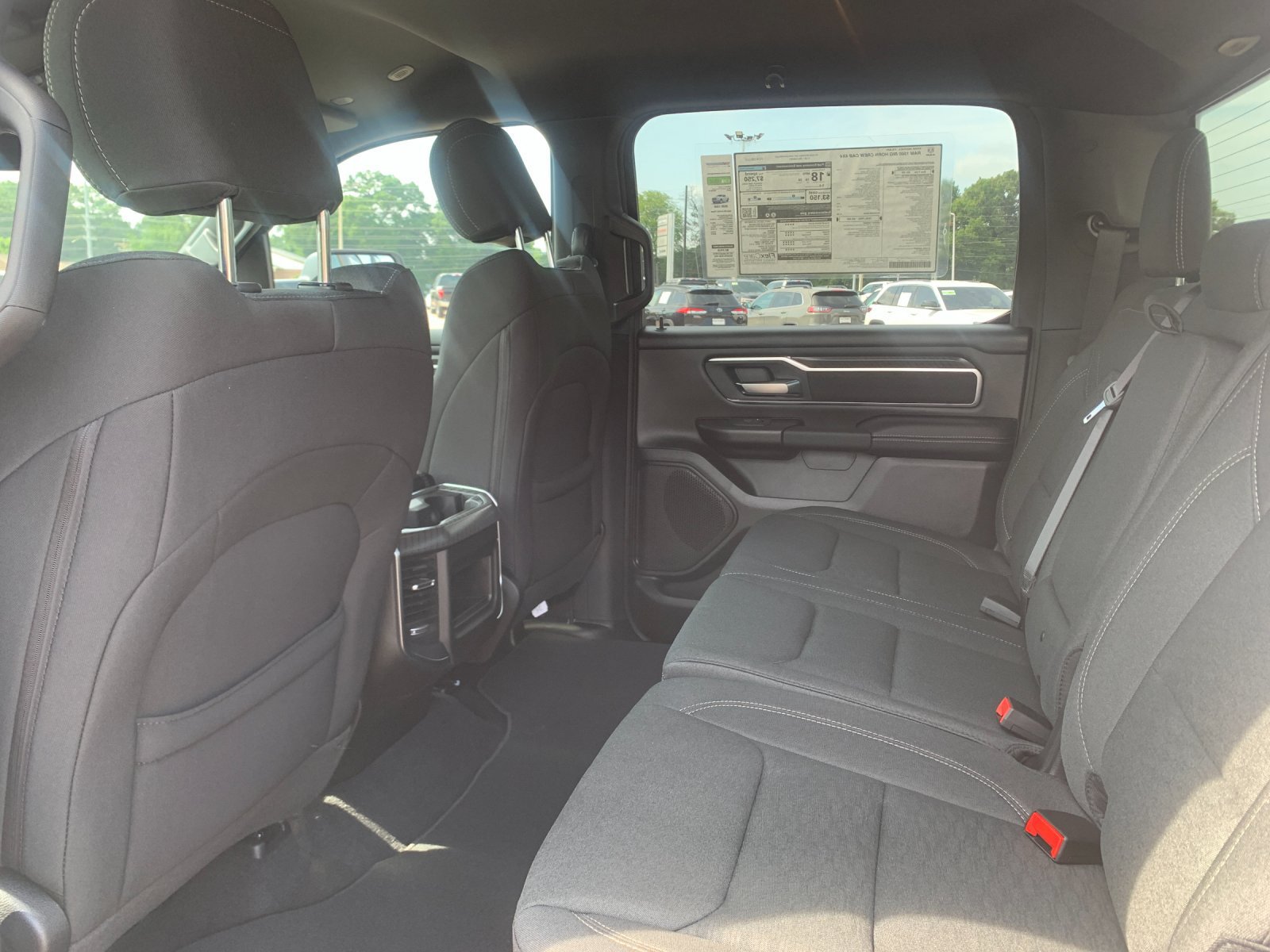 New 2026 RAM 1500 Big Horn AWD/4WD image 13