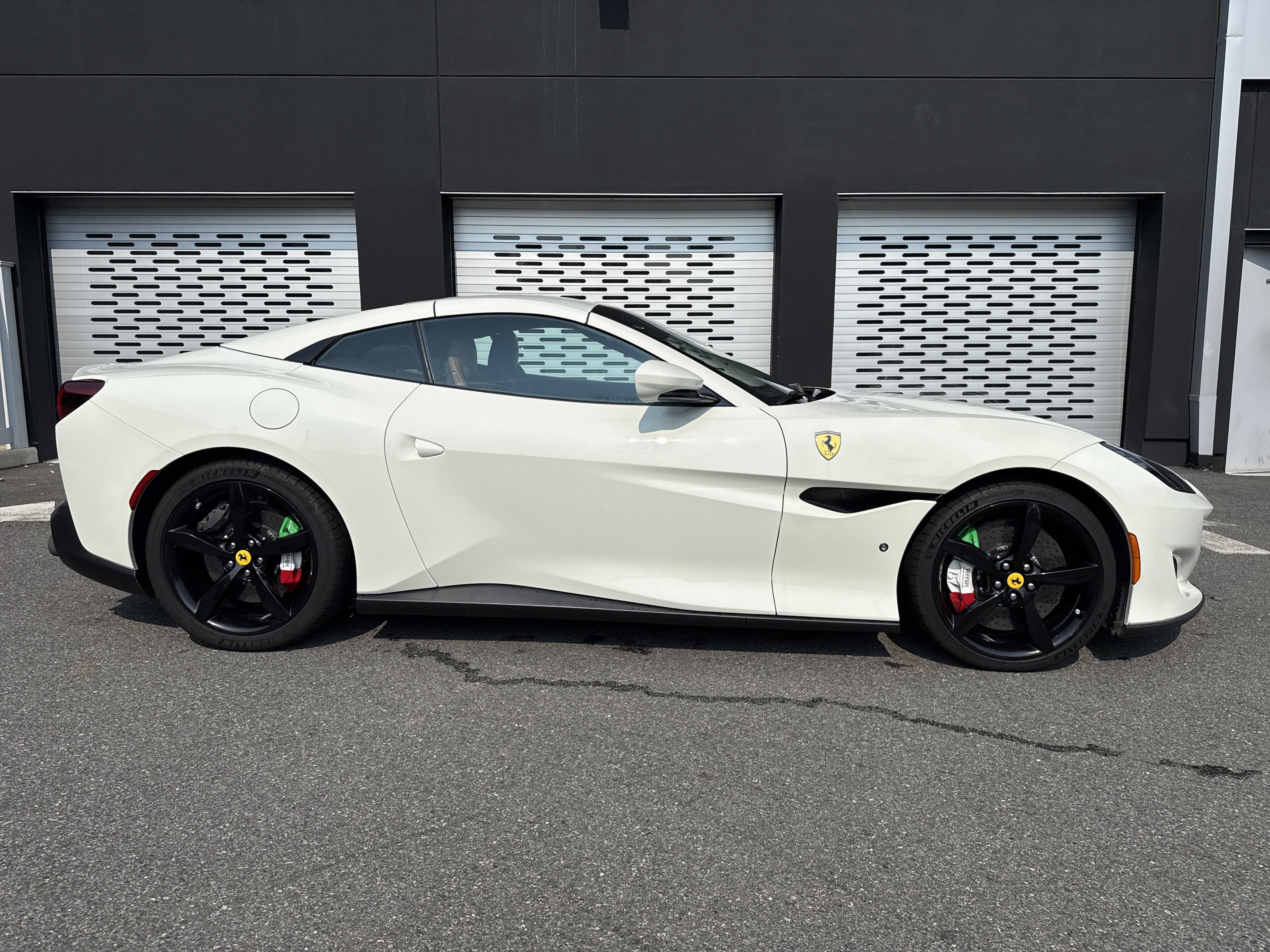 Used 2019 Ferrari Portofino RWD image 31