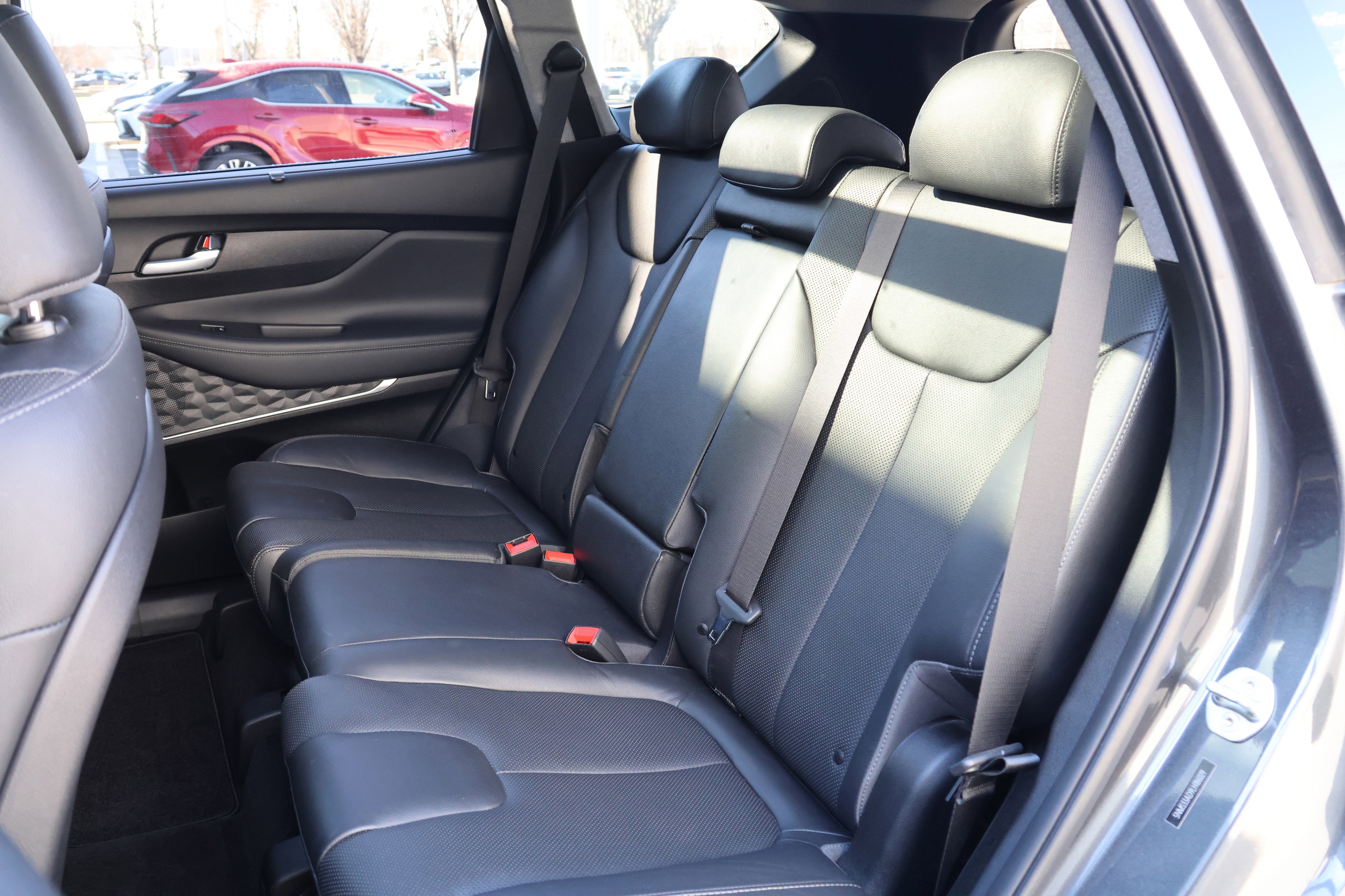 Used 2020 Hyundai Santa Fe SEL w/ Convenience + Premium Package image 35