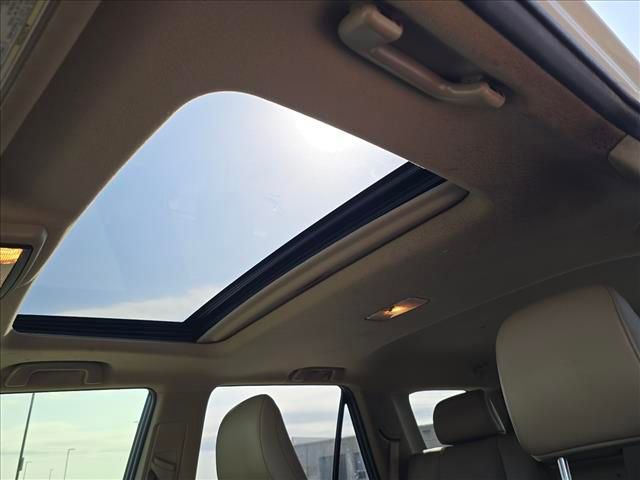 Used 2015 Toyota 4Runner Limited image 9